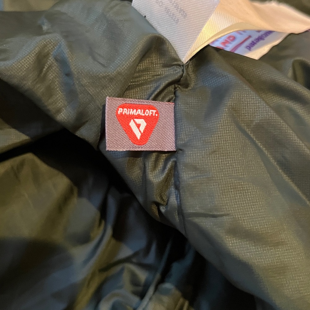 Patagonia Men’s Nano Puff Jacket - Picture 8 of 9